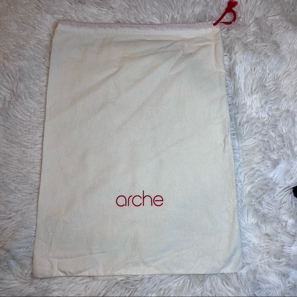ARCHE White Drawstring Dust Bag Canvas Red Medium 13” x 18”
